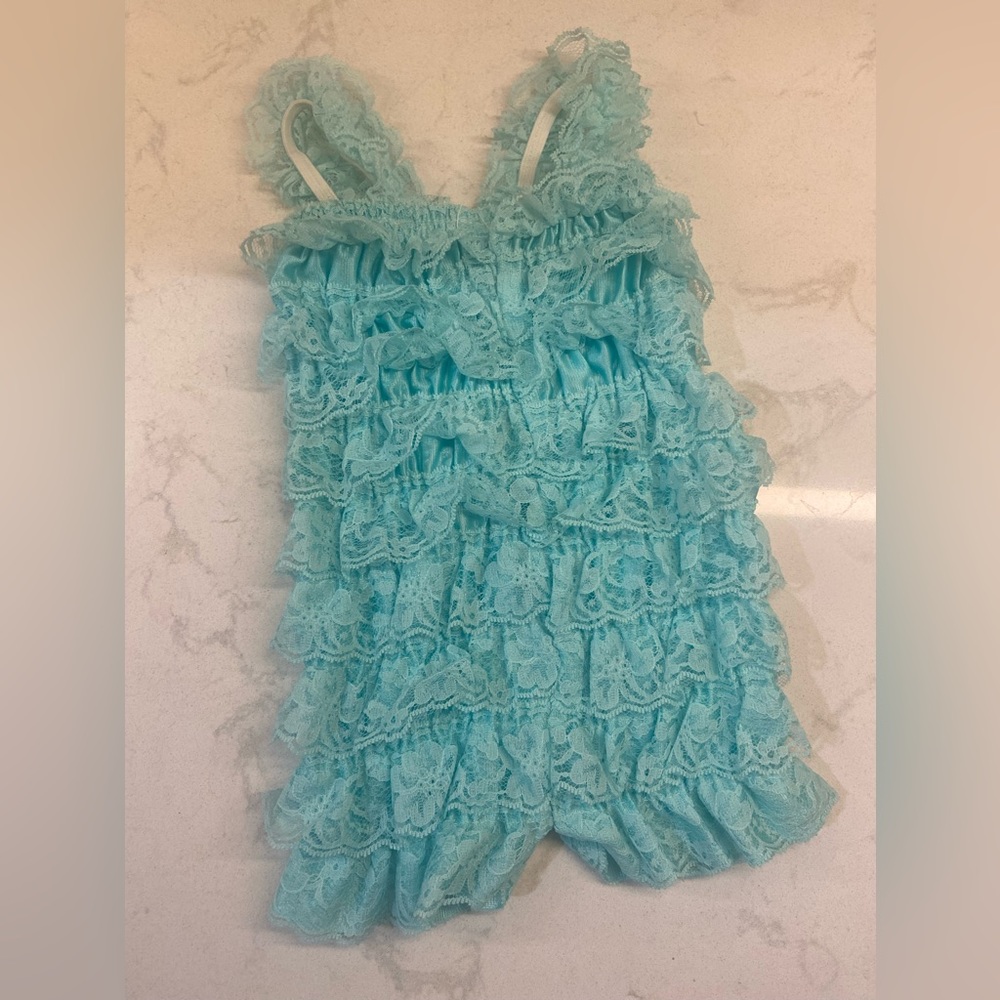 Infant Lace Romper - Picture 3 of 4